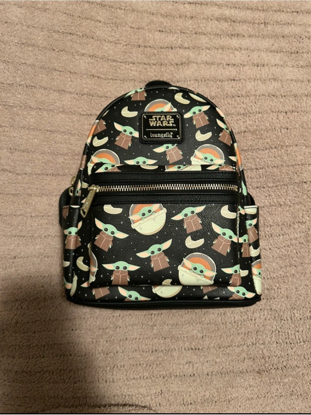 BRAND NEW- Baby Yoda Star Wars Loungefly. NWT